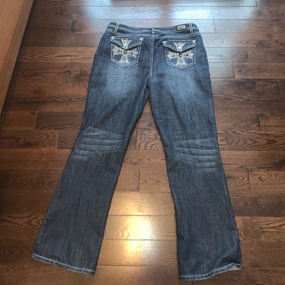 Earl jeans rhinestone jeans - Picture 3 of 4